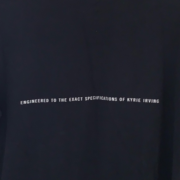 Men’s Nike Tee shirt black large Kyrie Irving - Picture 6 of 9